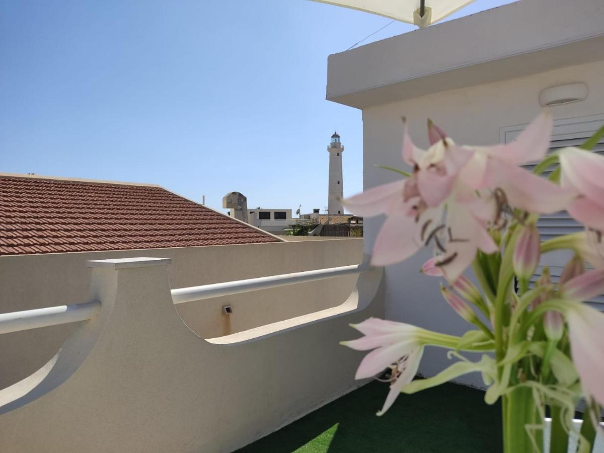 Brezza Di Mare Apartment Punta Secca Exterior foto